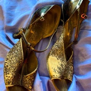 Size 8 sparking suede bottom VeryFine brand dance shoes adjustable width